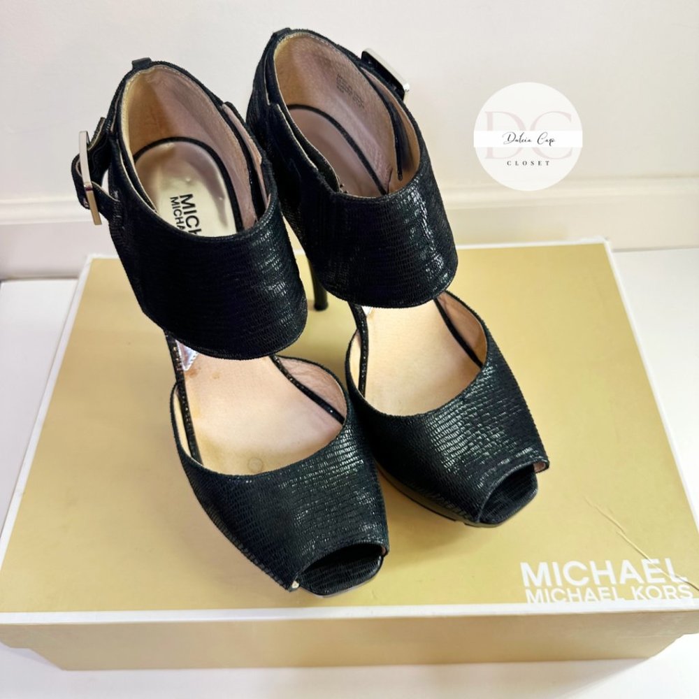 Michael Kors Heidi Platform Heels Size 8
